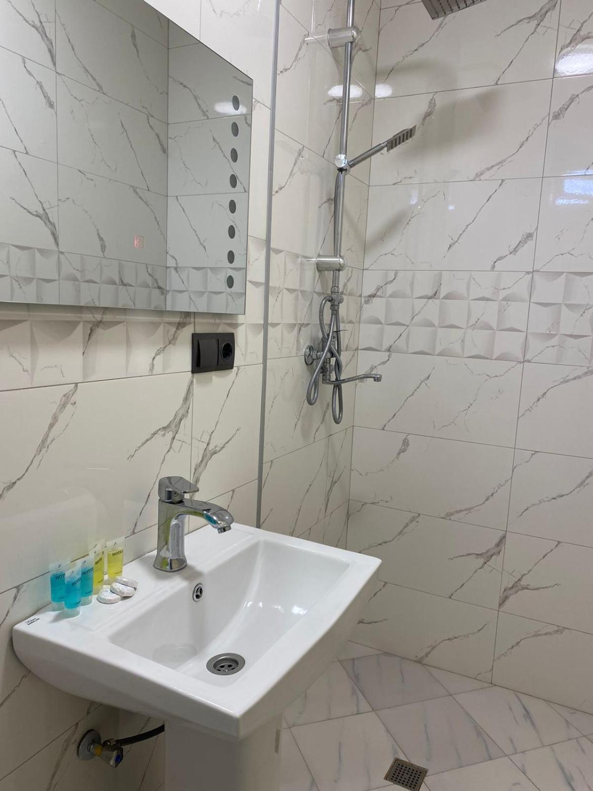 Boutique Hotel Raqwine Тбилиси Экстерьер фото